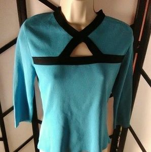 Cyrus Women's Blue /Black Tunic Top Size Small